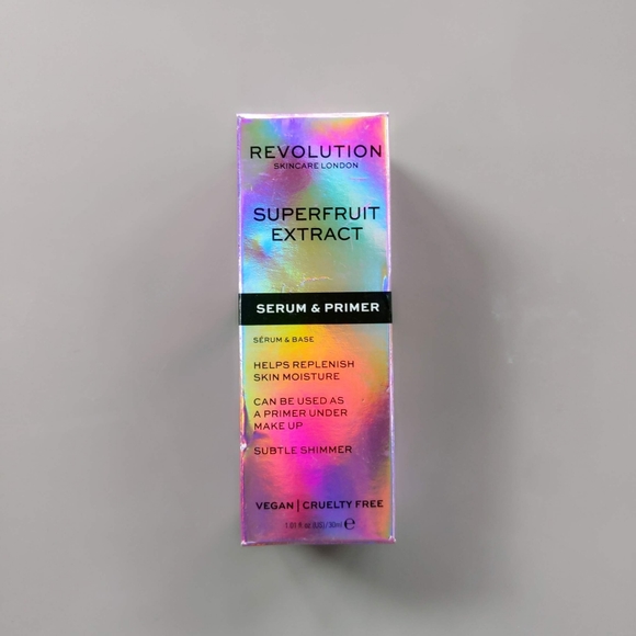 New! Revolution Superfruit Extract Antioxidant Rich Serum & Primer 30ml - Picture 2 of 2